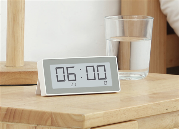 小米推出了Seconds智能时钟，温度计和湿度计