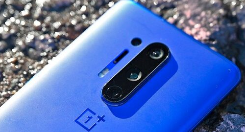 OnePlus 8 Pro授予最佳智能手机